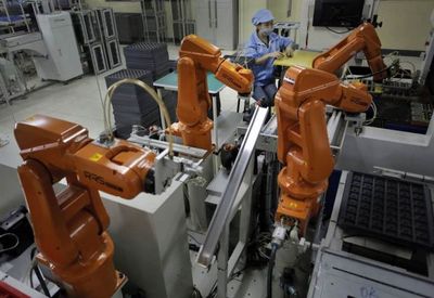 英媒:中国工业机器人正崛起 人才将流向服务业-财经